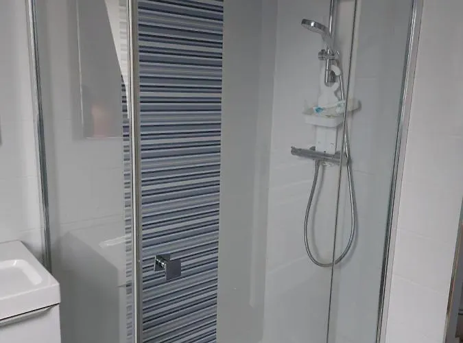 Maison Familiale Centre Avec Parking Villa