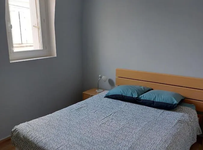 Villa Maison Familiale Centre Avec Parking Le Mans